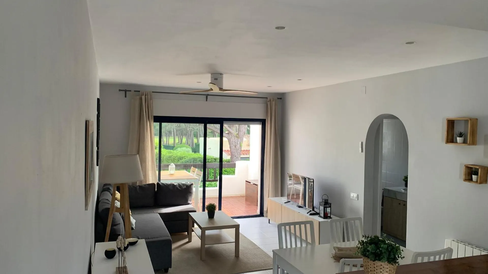 Nautic Golf - Apartment 100Mt From The Beach 帕尔斯